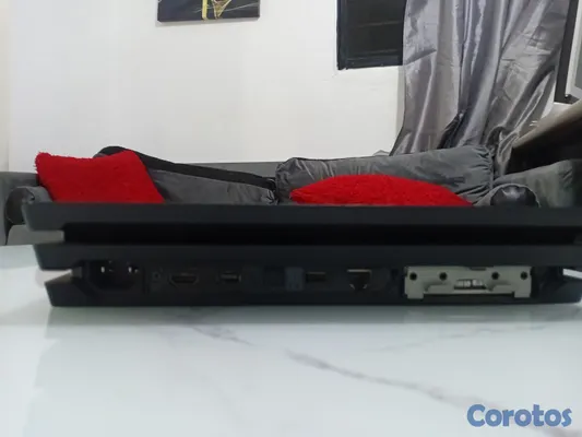 consolas y videojuegos - PS4 PRO 1TB + control + cables 4
