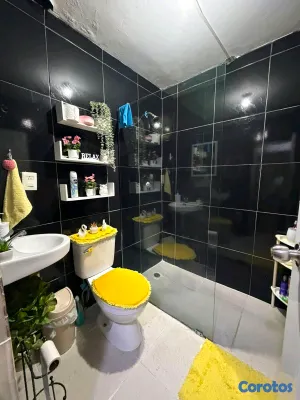 apartamentos - Casa de 2 Niveles en Venta en Hondurad del Oeste, con vista al mar  10