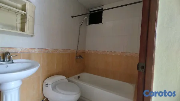 apartamentos - De oportunidad  apto 1er nivel en Alma Rosa 2da, próximo a San Vicente de Paul 2