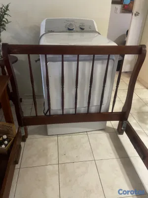 muebles y colchones - Base de Cama Twin en Caoba  2