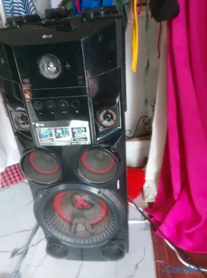 otros electronicos - bocina Bluetooth LG  3