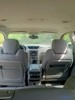 jeepetas y camionetas - Traspaso Chevrolet Travels 2017 4