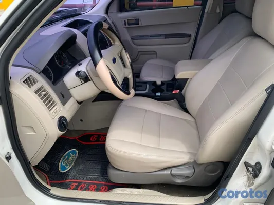 jeepetas y camionetas - FORD ESCAPE 2010 DE OPORTUNIDAD  6