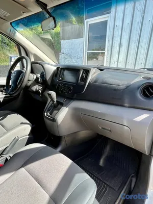 jeepetas y camionetas - Nissan Nv200 2️⃣0️⃣2️⃣0️⃣americana Clean CarFax 
 3
