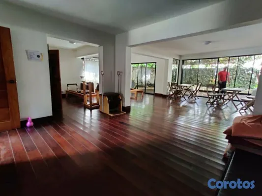 oficinas y locales comerciales - Edificio Comercial 5