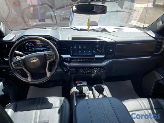jeepetas y camionetas - Chevrolet Silverado High Country Duramax 2023 7