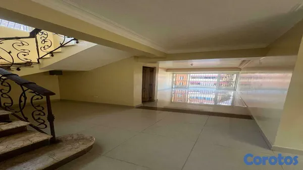 apartamentos - Penthouse de 3 habitaciones Ubicado en Urbanización Real 2