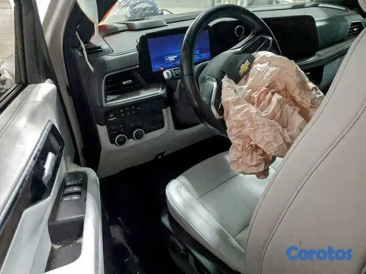 repuestos -  MOTOR 5.3L PARA  2025 CHEVY SUBURBAN  6