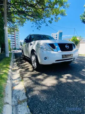 jeepetas y camionetas - Nissan Patrol LE 2011 – Excelente Condiciones  6