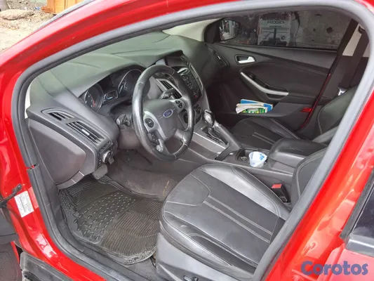 carros - Ford Focus 2014 242000 negociable.  2