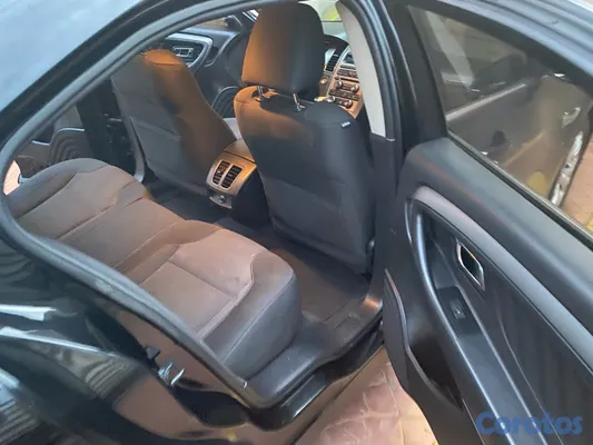 carros - Ford Taurus año 2011 
 7