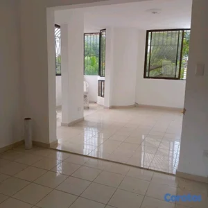 Apartamento en Alquiler en Mirador Sur 2 Habitaciones 2 baños 1 Parqueo 2do piso