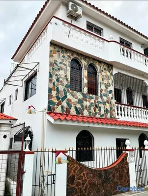 apartamentos - Edificio con 5 apartamento  2