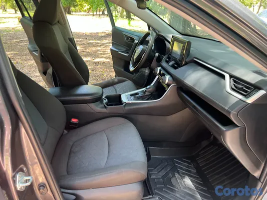 jeepetas y camionetas - TOYOTA RAV4 XLE 2022 2