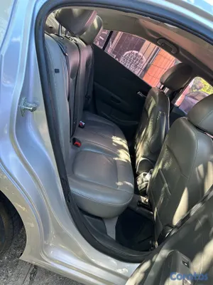 carros - Chevrolet Sonic LTZ 2015 9
