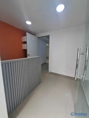 oficinas y locales comerciales - Local Comercial en LOS PRADOS 2