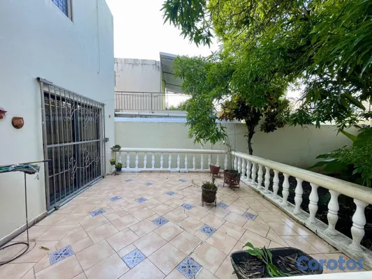 casas - Casa de 4 habitaciones en venta en Las Praderas 8