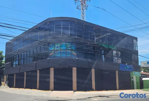 oficinas y locales comerciales - EDIFICIO COMERCIAL 3 NIVELES 7