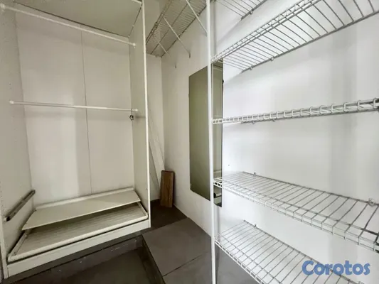 apartamentos - vendo mirador norte piso 6 tres habitaciones con su baño balcón dos parqueos ser 17