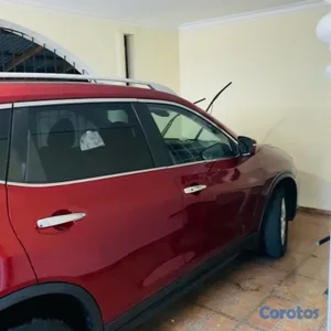 Nissan rogue 2002 