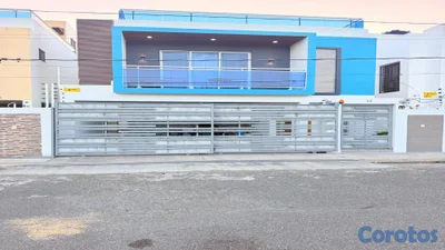 Venta de casa con jacuzzi en la autopista de san isidro brisa oriental