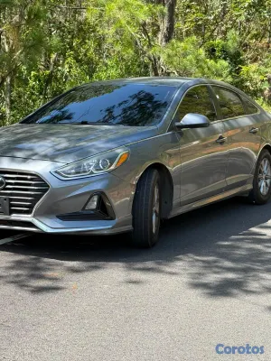 carros -  Sonata SE 2018 Gasolina solo uso familiar. 5