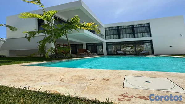 casas vacacionales y villas - LUJO, COMODIDAD a 6 minutos de la famosa PLAYA BONITA . 2
