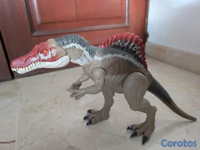 Jurassic World Extreme Chompin' Spinosaurus - Figu
