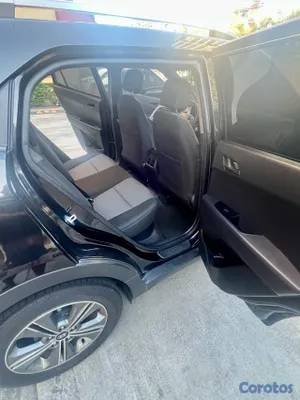 jeepetas y camionetas - Hyundai Cantus 2017 en venta, solo 53,000 km 16