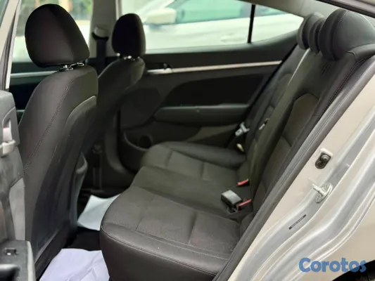 carros - Hyundai Elantra SEL 2020 Clean Carfax Recien Impor 8