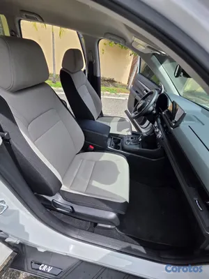 jeepetas y camionetas -  HONDA CR-V 2025 – PRÁCTICAMENTE NUEVA. 5
