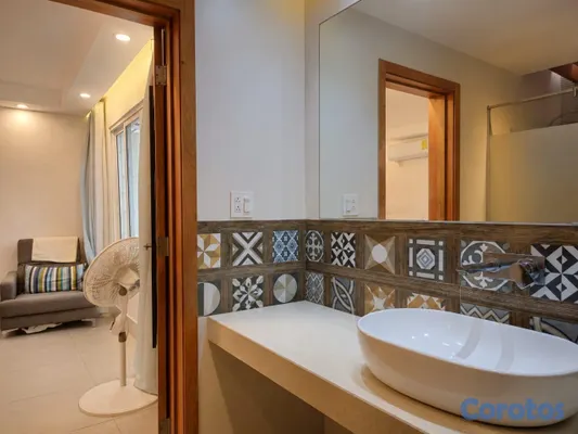 casas - vendo casa  en la autopista de san isidro 6