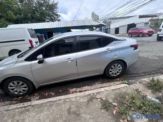 carros - carro en excelentes condiciones lo vendo porq prefiero uno mas pequeño  3