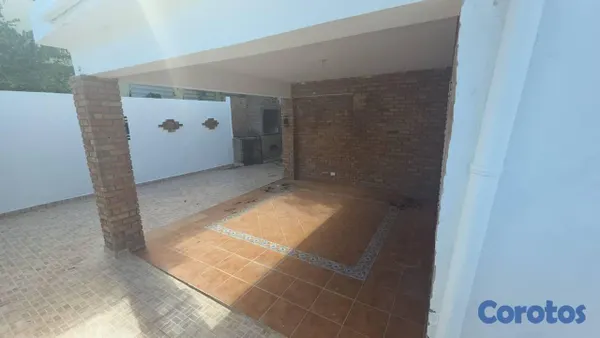 casas - Casa de 4 habitaciones en venta en Colina de Los R 10