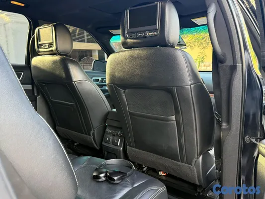 jeepetas y camionetas - Ford Explorer limited 2016 6