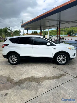 jeepetas y camionetas - Ford escape 2017 7
