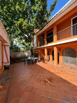 casas - Amplia y exclusiva propiedad  proximo al cety Center de Santo Domingo  este 8