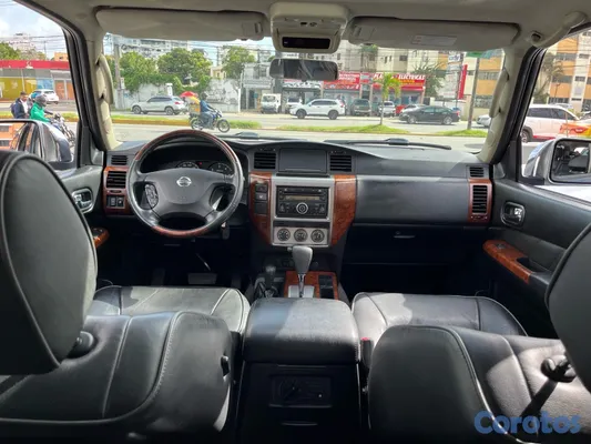 jeepetas y camionetas - Nissan Patrol GRX Y61 Diesél 2016  
 4
