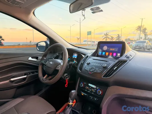 jeepetas y camionetas - 2017 FORD ESCAPE  8