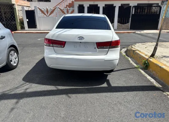 carros - Vendo hyundai sonata 2012 en excelente condiciones 4