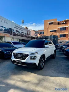Hyundai Venue Bitono 2020
