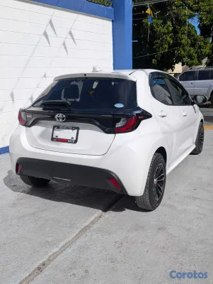 carros - TOYOTA YARIS 2021 4