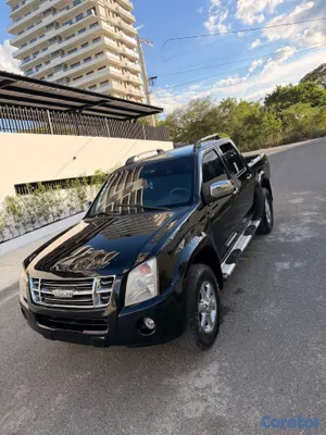 jeepetas y camionetas - La más nueva de su año  4