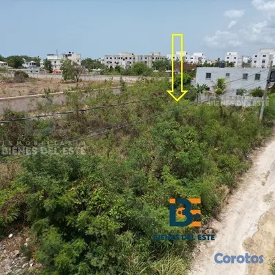 solares y terrenos - Se vende solar con 301 metros en Residencial Naime 5