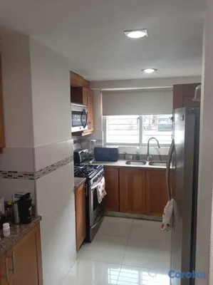 apartamentos - Apartamento Sarasota 2do Nivel frente Supermercado 4