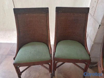 3 SILLAS IMPORTADAS PARA CUALQUIER TIPO DE USO.