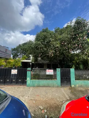casas - Propiedad en Vista Hermosa SANTO DOMINGO ESTE 2