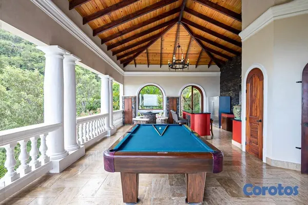 casas vacacionales y villas - Palacio Italiano en las montañas de Jarabacoa 9