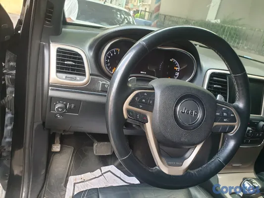jeepetas y camionetas - Vendo por motivos de viaje  6