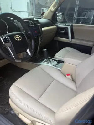 jeepetas y camionetas - Toyota 4runner 2011 11